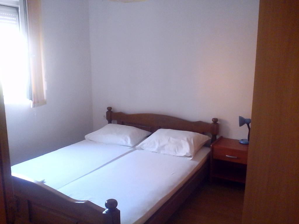 Apartments Malinska-Kajkic Habitación foto